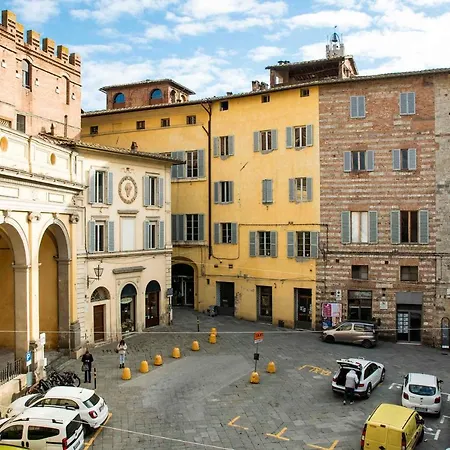 Dama Charming 100m From Piazza Del Campo Apartment *
